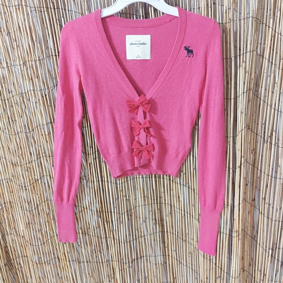 abercrombie kids Other - Abercronbie kids sweaters size medium Color pink (girls)